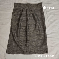 Юбки продаются.
