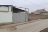 Тошкент вилояти Уртачирчик тумани Коракуйли м.ф.й. да уй сотилади 

