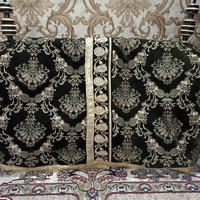 Бешик янги, ёпинчиклари билан